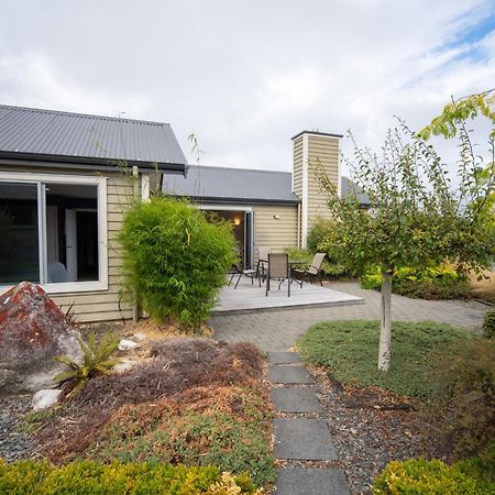 Southland Sounds - Te Anau Holiday Home Esterno foto
