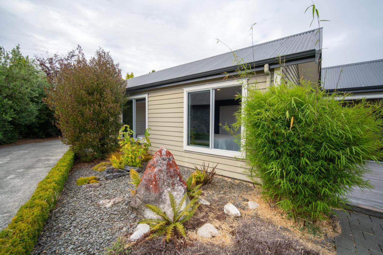 Southland Sounds - Te Anau Holiday Home Esterno foto